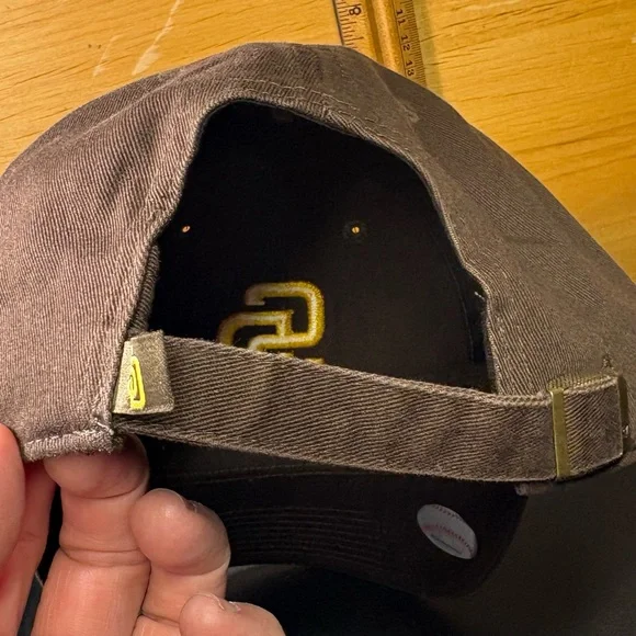 47 Brand San Diego Padres Brown and Gold Logo Cap - Picture 2 of 6